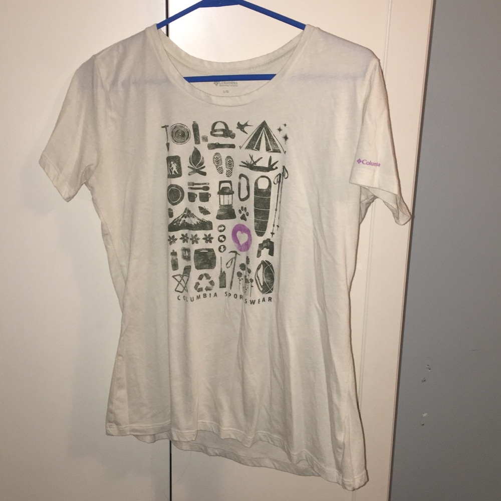 Columbia Women’s Adventurer Tee